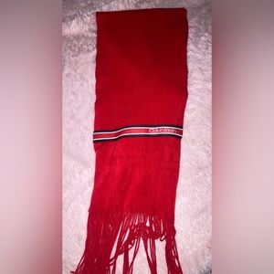 SOLD: Calvin Klein Scarf!!